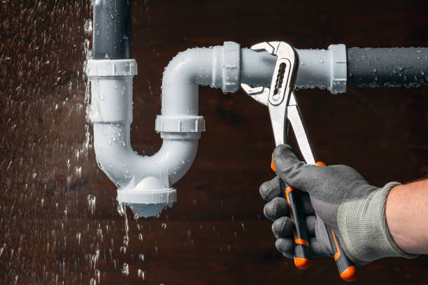 Professional Drain Cleaning technician working in Manvel, TX